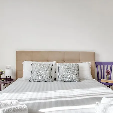 Joivy Chic Flat In De Angeli Διαμέρισμα